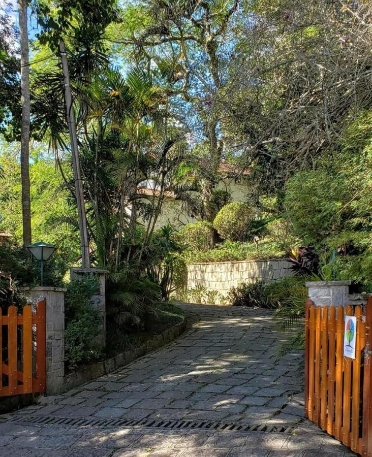 Pousada Pinati Teresopolis Bagian luar foto